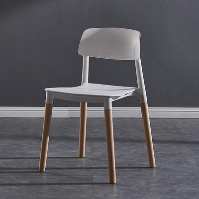 【BUY 3 GET 1 FREE】Nordic Plastic Chair | PP Material Dining Chair | Plastic Stool | Backrest